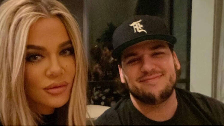 Rob Kardashian ‘Doesn’t Care’ What ‘Anyone Thinks’ After Years of Struggle: Report 2 Featured 1 Rob Kardashian