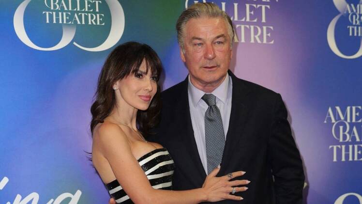 Hilaria Baldwin Is ‘Jealous’ of Remaining ‘DWTS’ Contestants: ‘No Matter What I Do, It’s Not Enough’ 4 Featured 1 Hilaria Baldwin Alec Baldwin 1